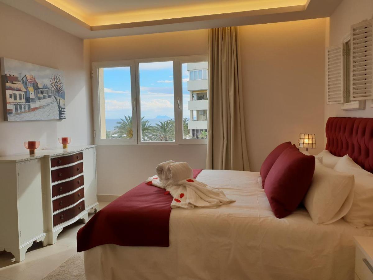 Fantastic Apartment In Front Of The Sea & Marina Эстепона Экстерьер фото